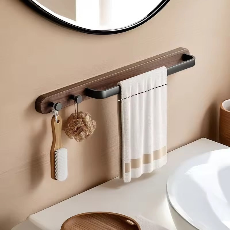 Leno Collection | Wooden Towel Rail with Integrated Hooks | Modern Design for Organized Bathrooms 2